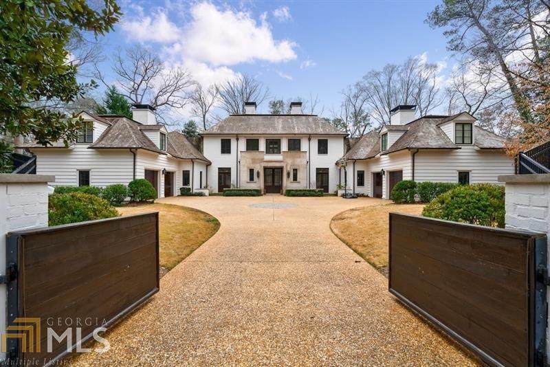 1220 Wesley Rd - Photo 1