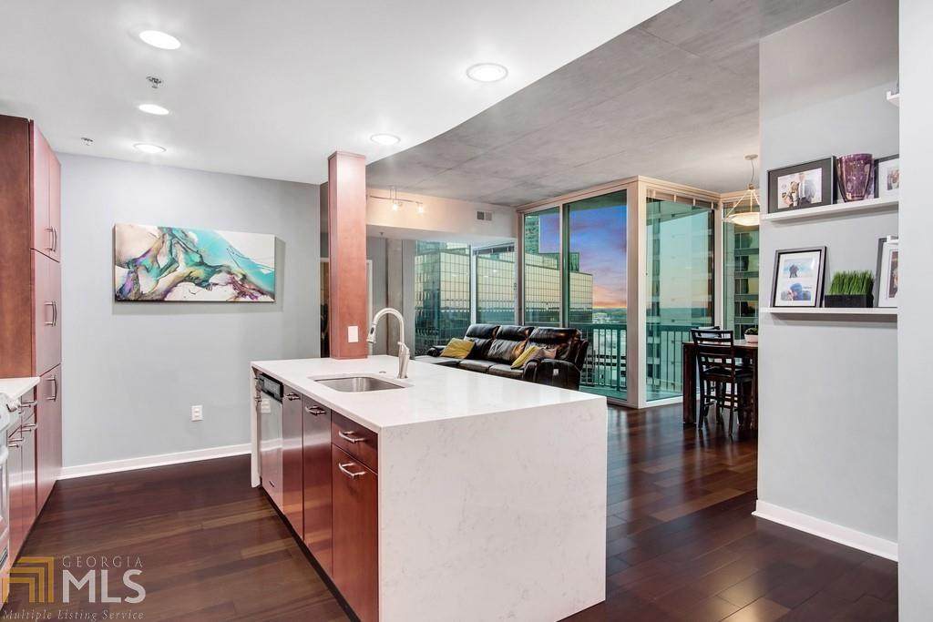 3324 Peachtree Rd - Photo 1