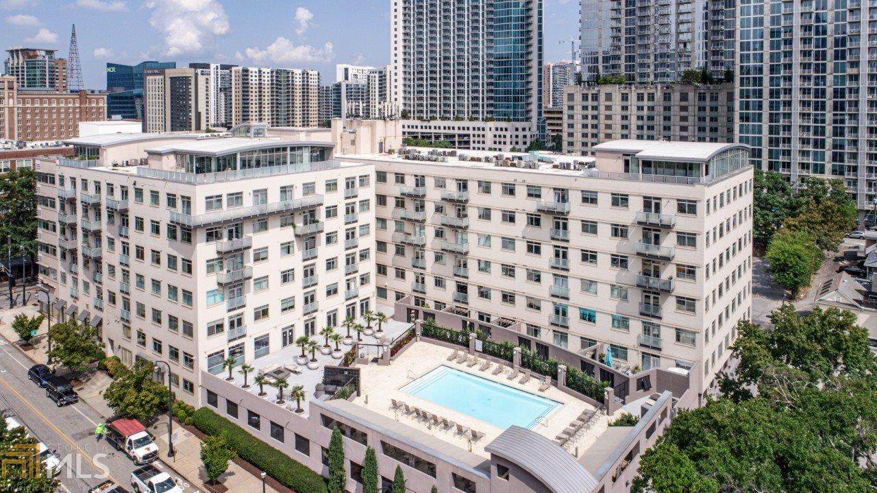 805 Peachtree St - Photo 1