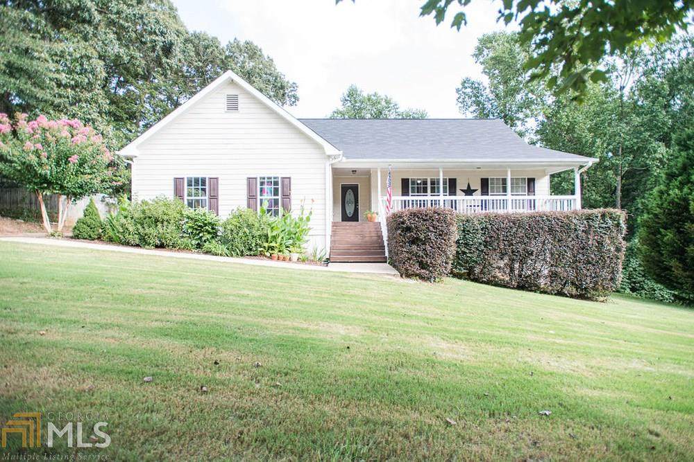 754 Gifford Cir - Photo 1