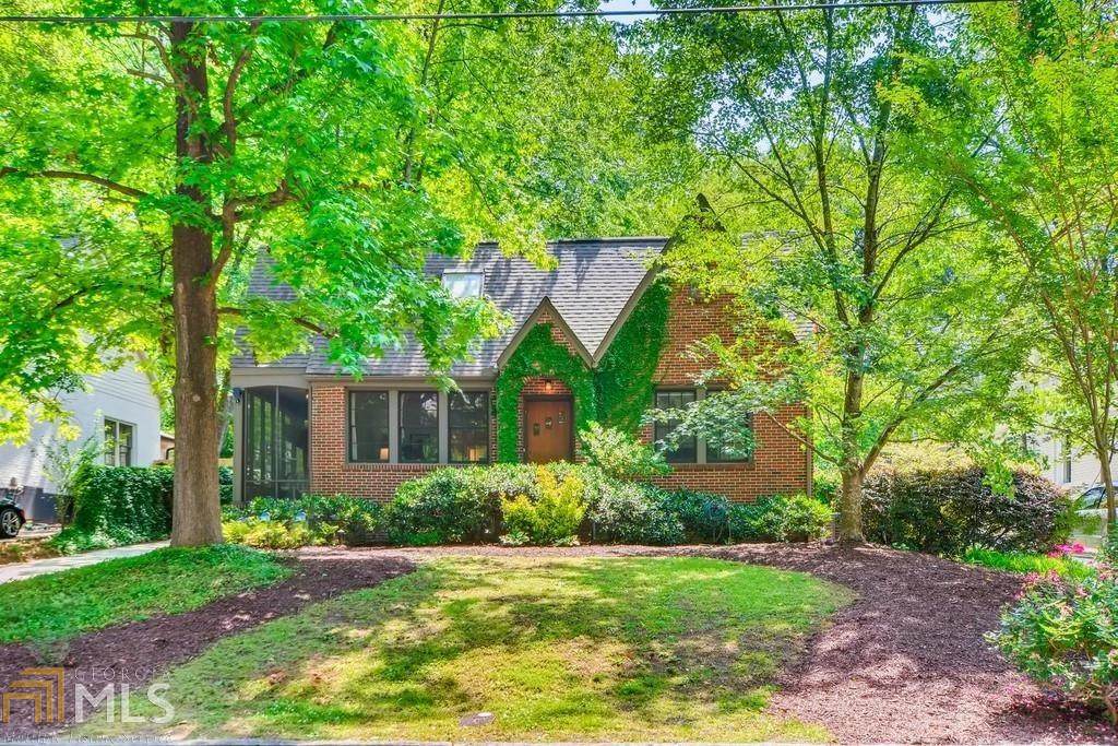 2060 Fairhaven Cir - Photo 1