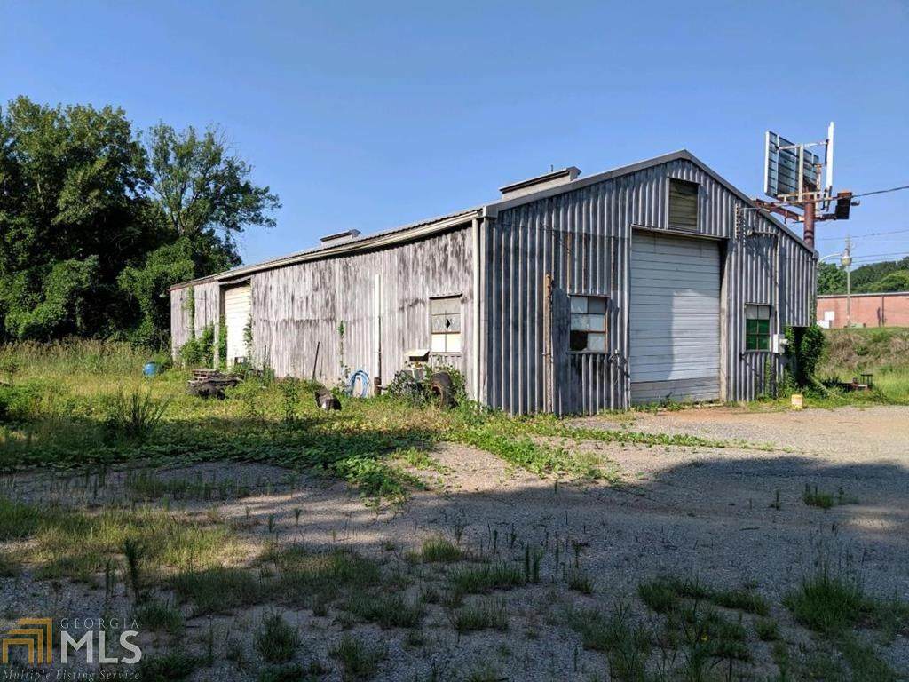 906 Wayne St - Photo 1