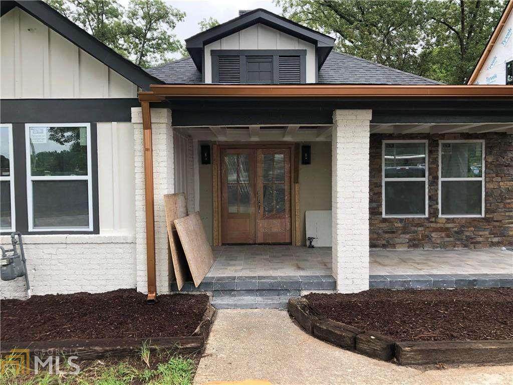 1382 Lakewood Ave - Photo 1