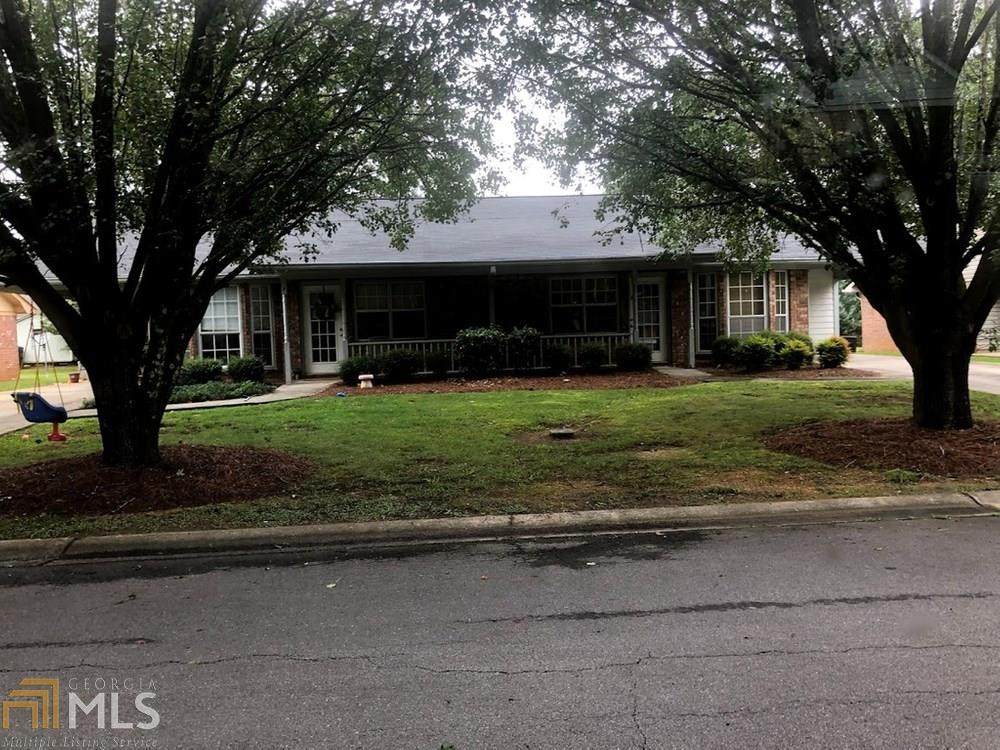 8 Stonecreek Dr - Photo 1