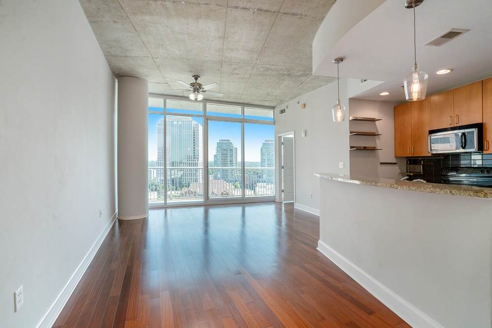 950 Peachtree St - Photo 1