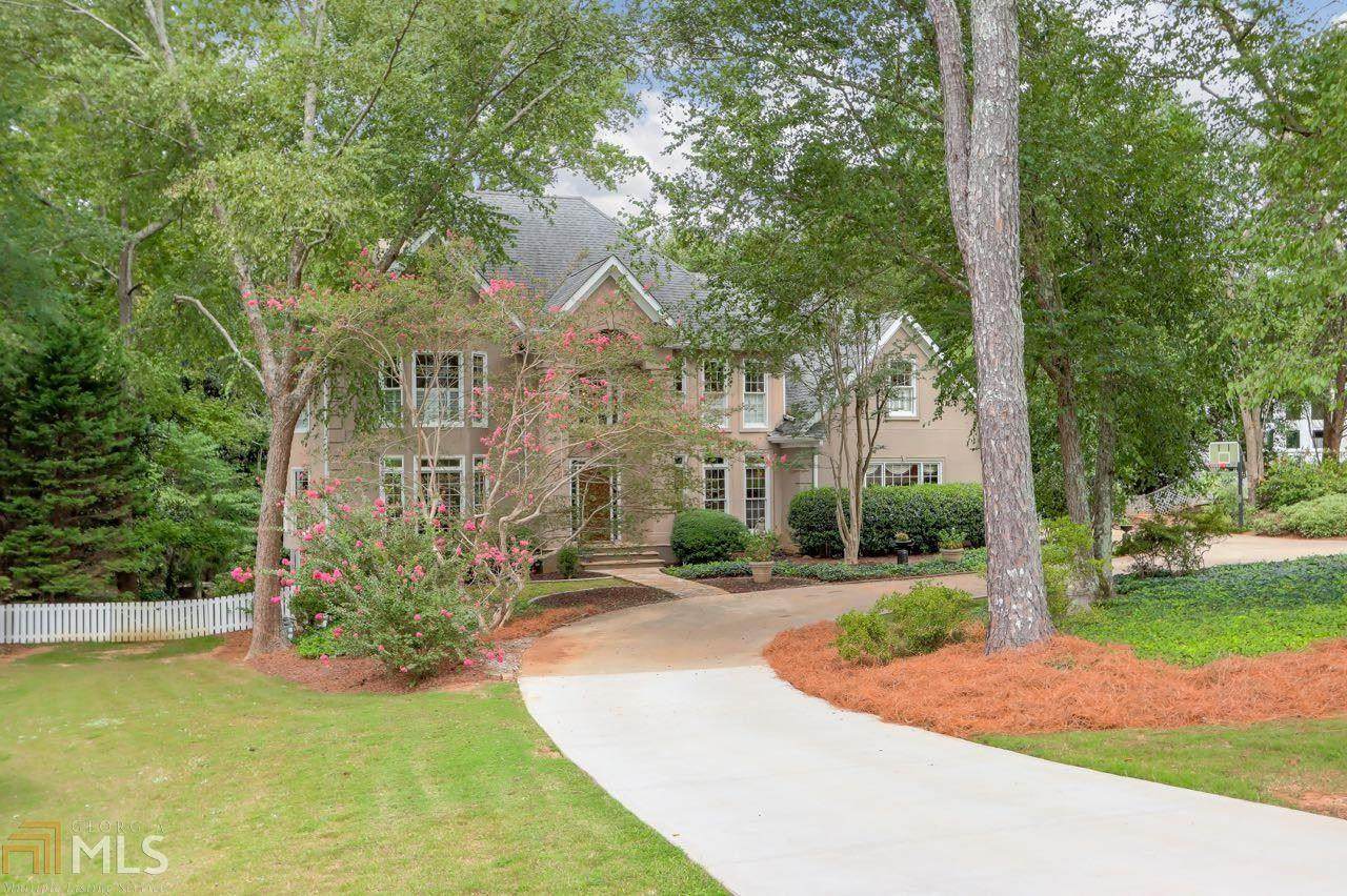 112 Atlanta Country Club Dr - Photo 1
