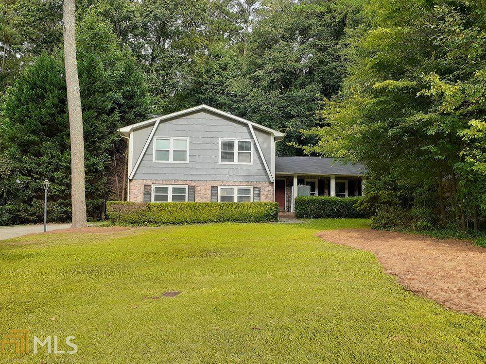 245 Pinetree Dr - Photo 1