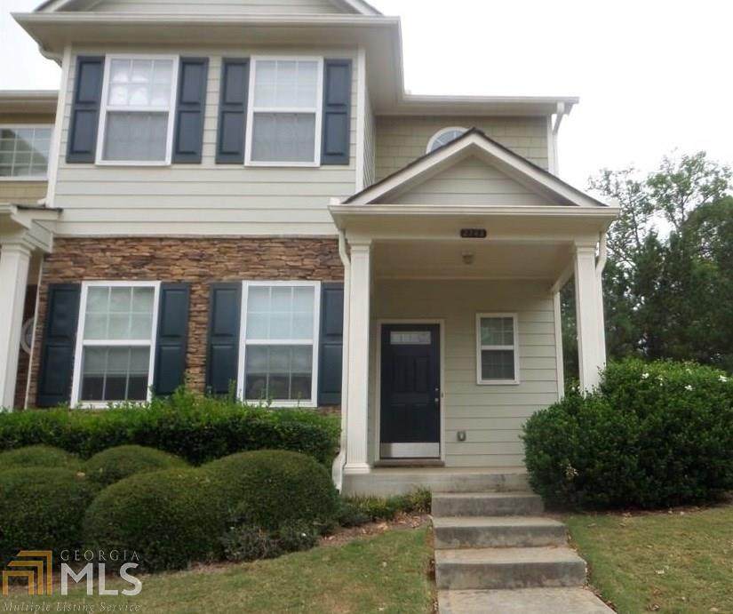 2743 Cedar Dr - Photo 1