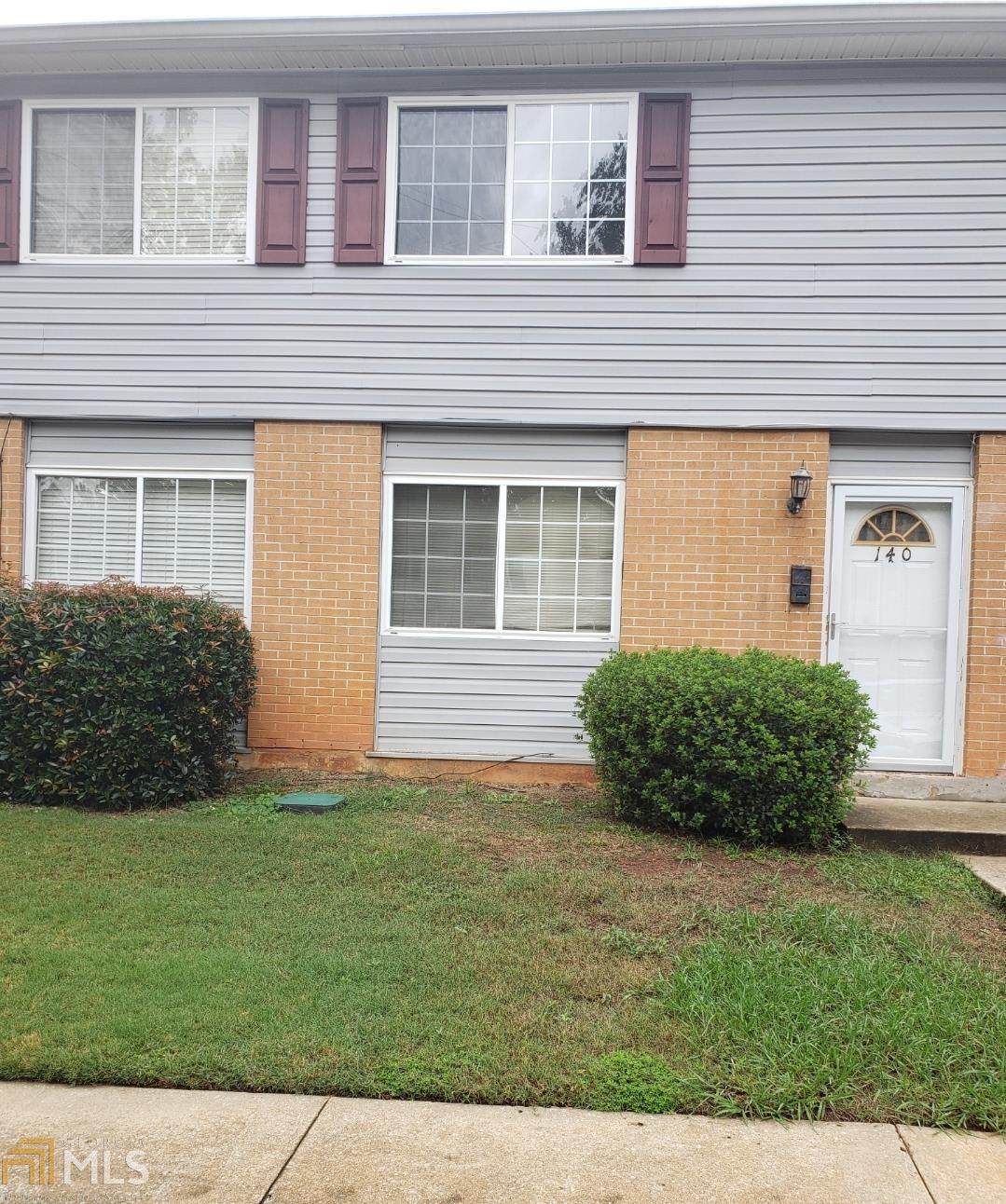405 Fairburn Rd - Photo 1