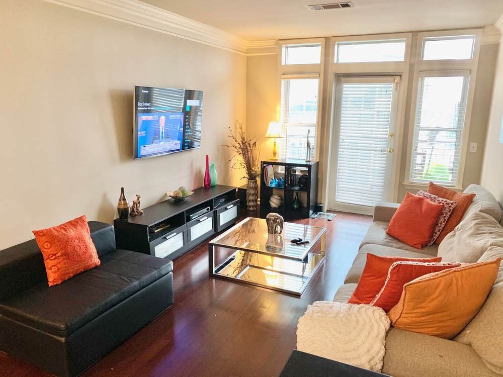 3334 Peachtree Rd - Photo 1