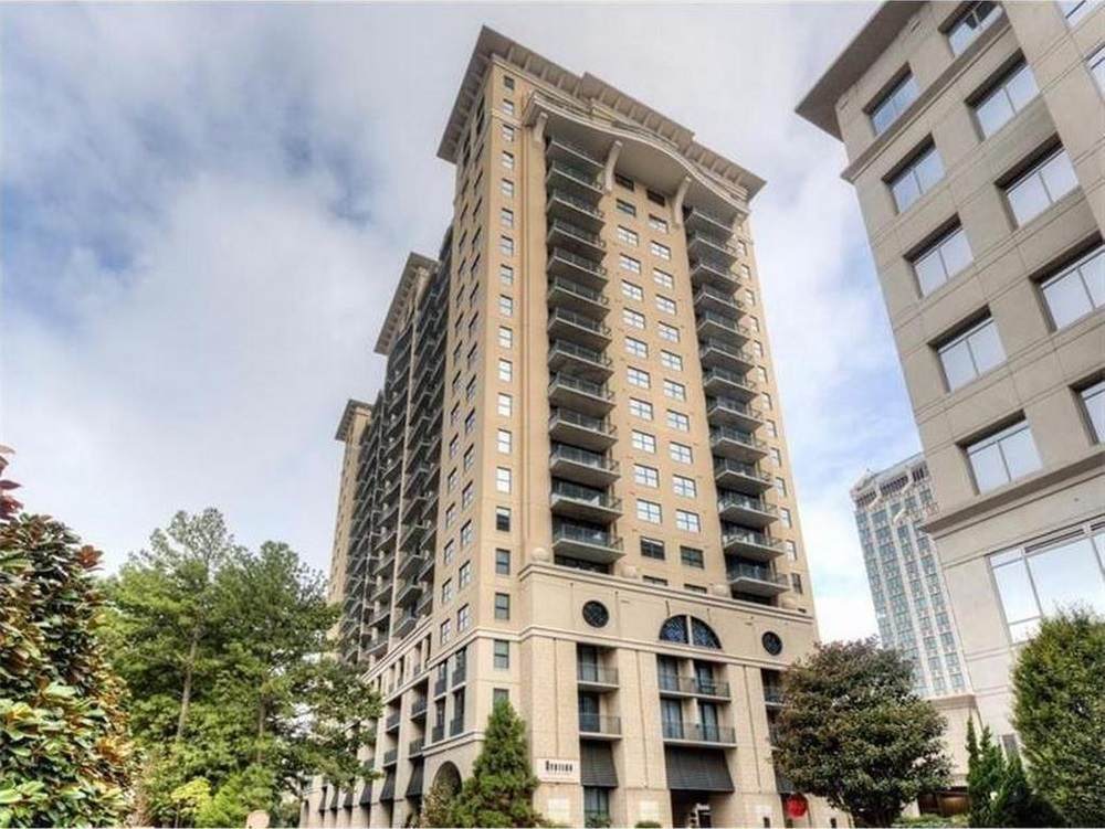 3040 Peachtree Rd - Photo 1
