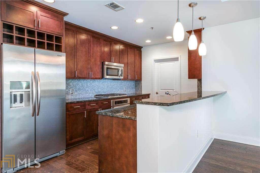 270 17Th St - Photo 1