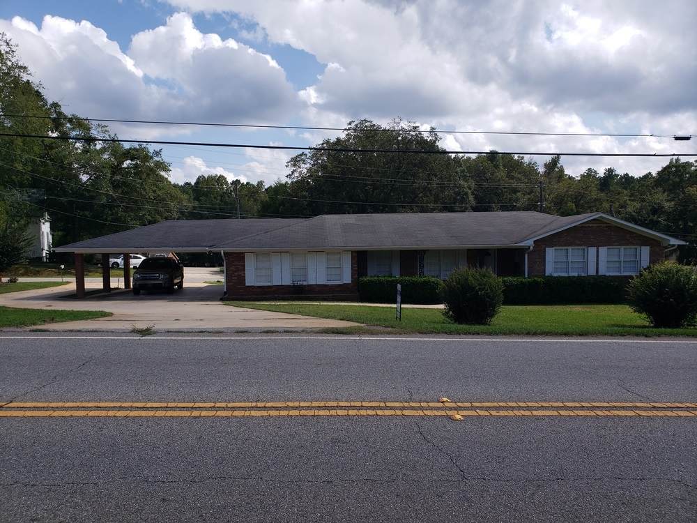 327 General Daniels Avenue South - Photo 1