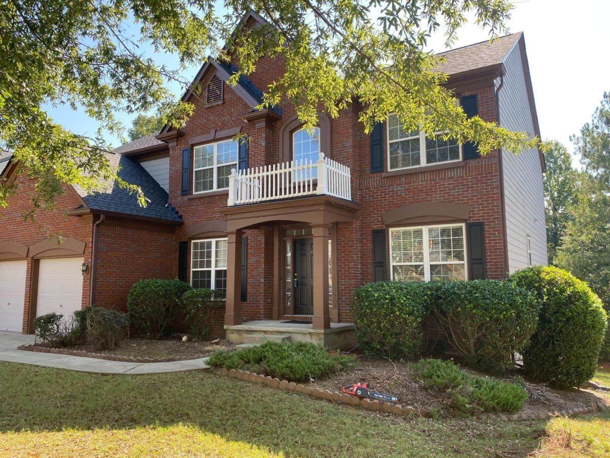 290 Albrighton Ct - Photo 1