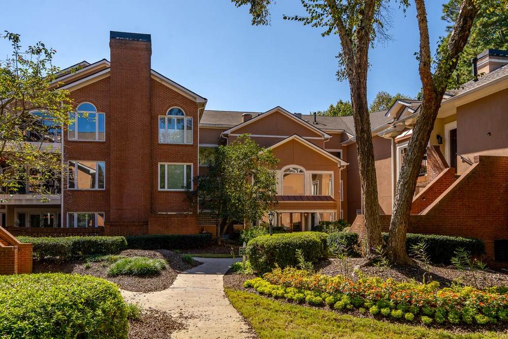 5230 Brooke Ridge Dr - Photo 1