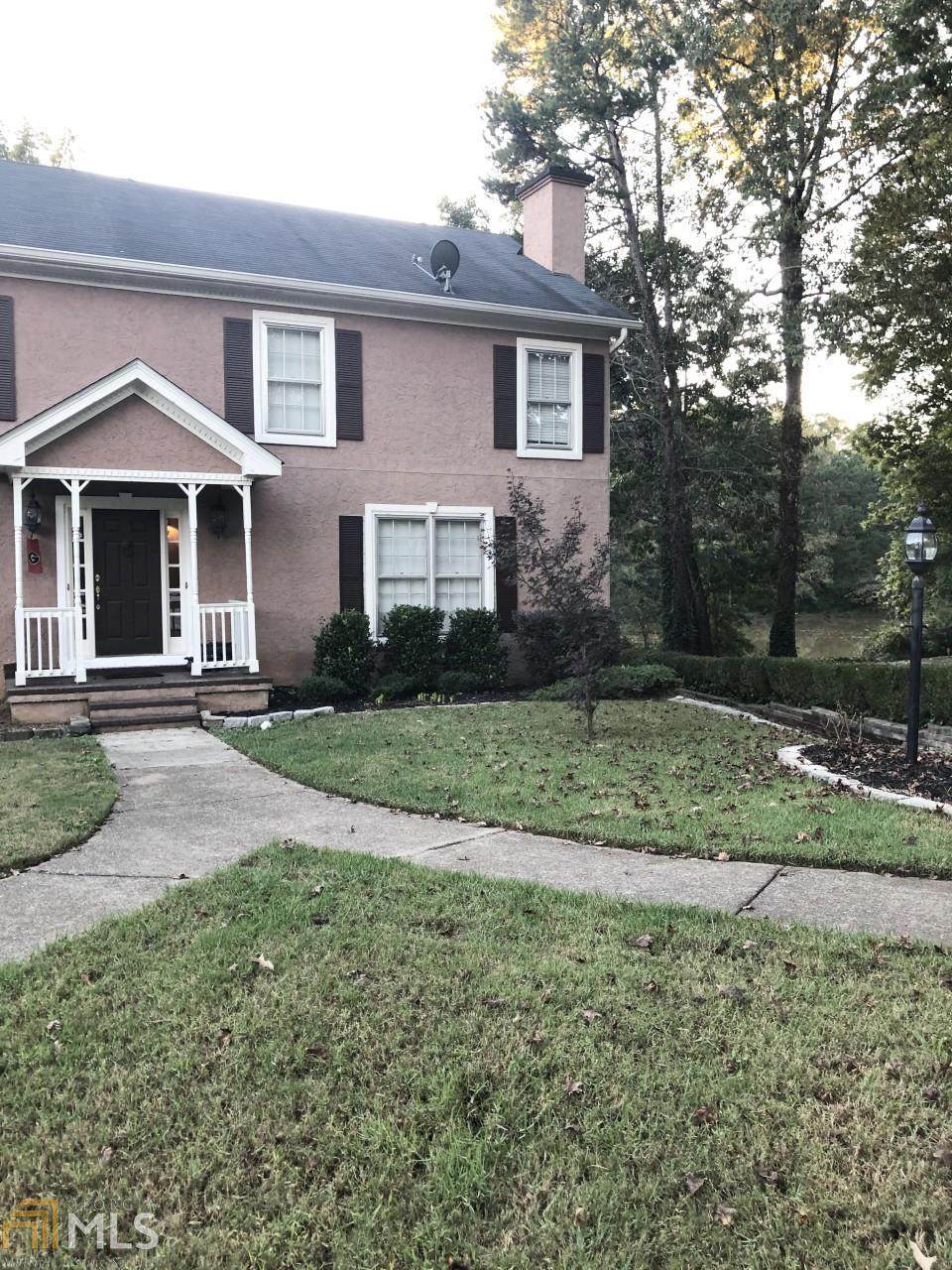 9073 Carroll Manor Dr - Photo 1