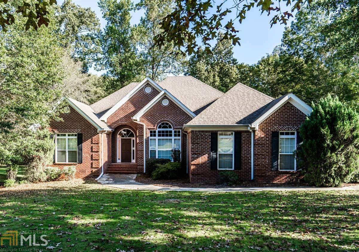 109 Cambridge Way - Photo 1