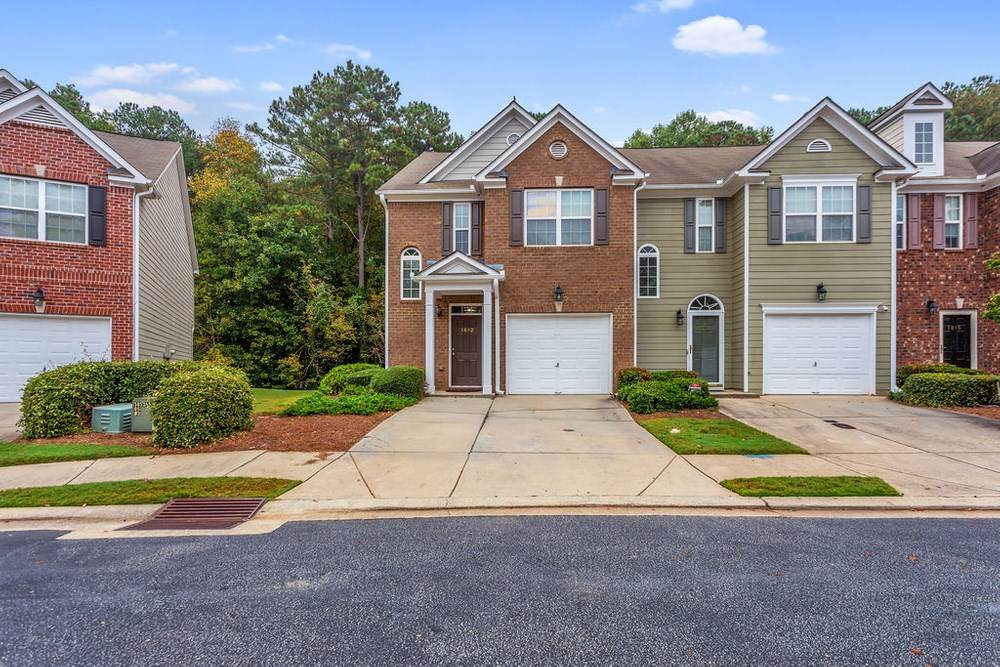 1812 Umberland Way - Photo 1