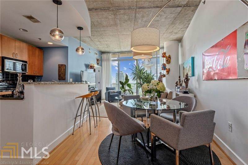 950 Peachtree St - Photo 1