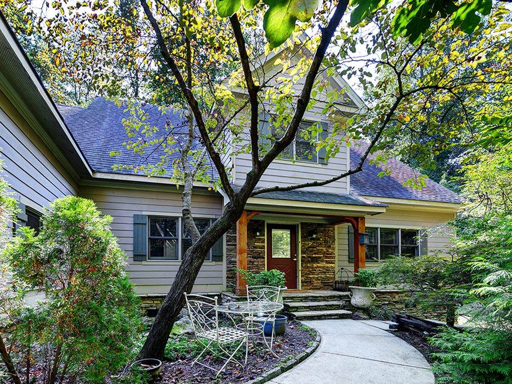 4488 Bishop Lake Rd - Photo 1
