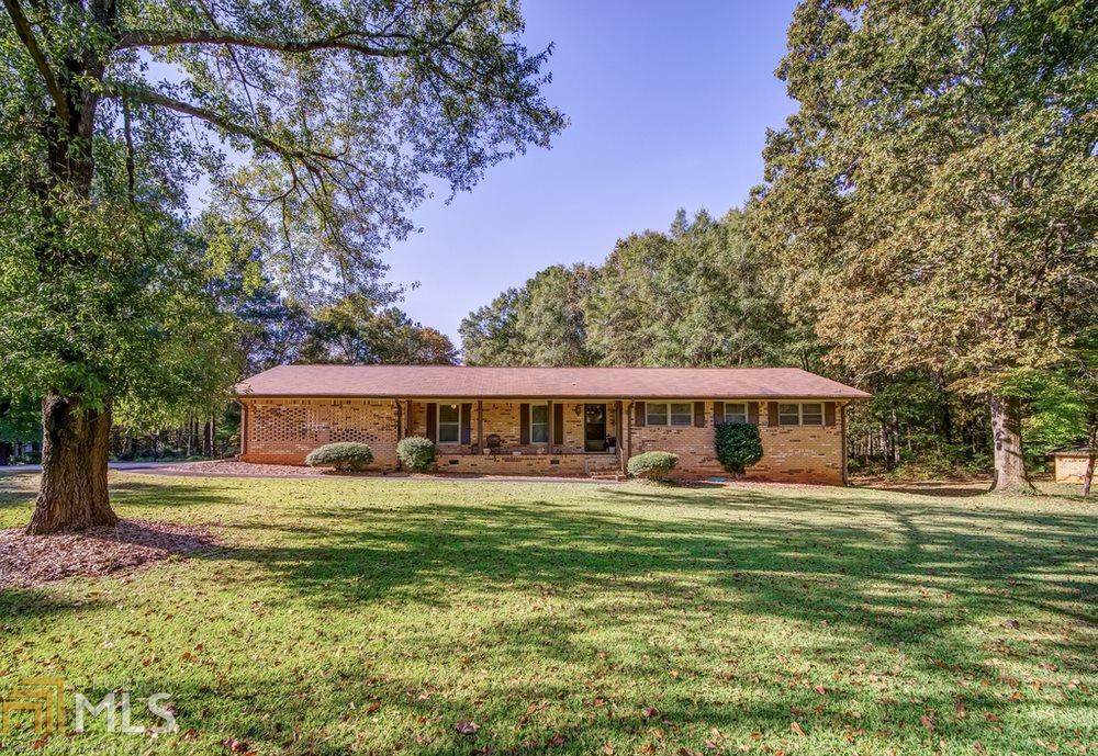 844 Denton Rd - Photo 1
