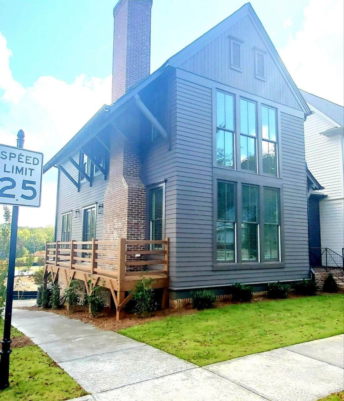 138 1St Ave - Photo 1