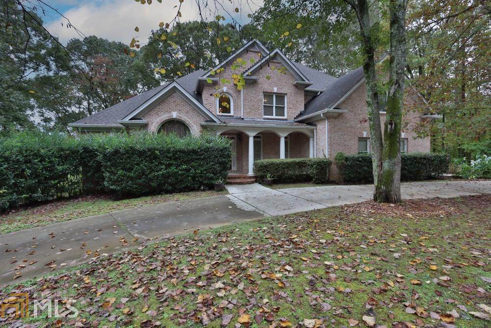 4005 Runnymede Dr - Photo 1
