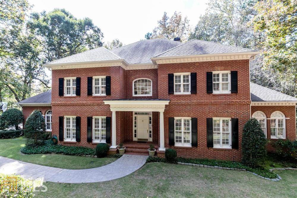 2125 River Cliff Dr - Photo 1