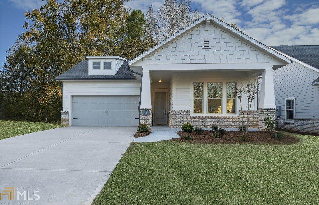 385 Anglewood Ave - Photo 1