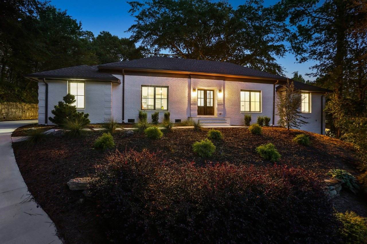 1261 Bernadette Ln - Photo 1