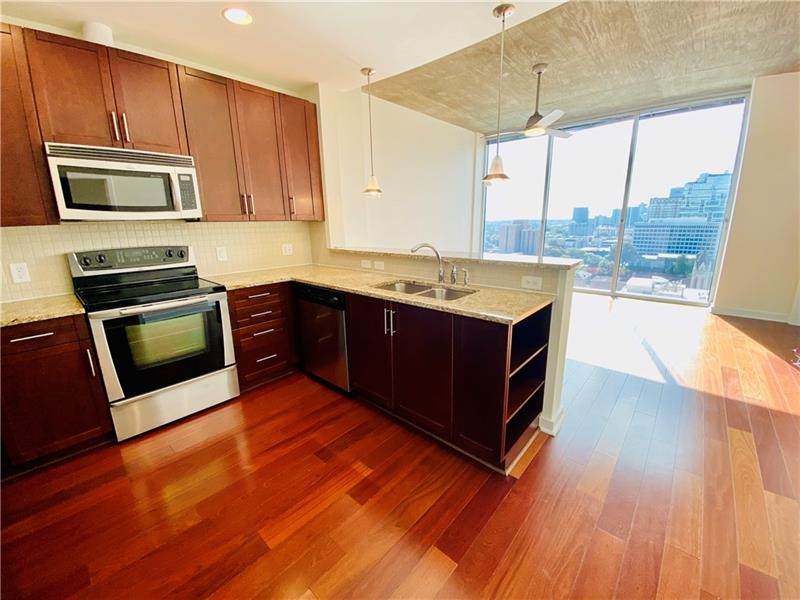 855 Peachtree St - Photo 1