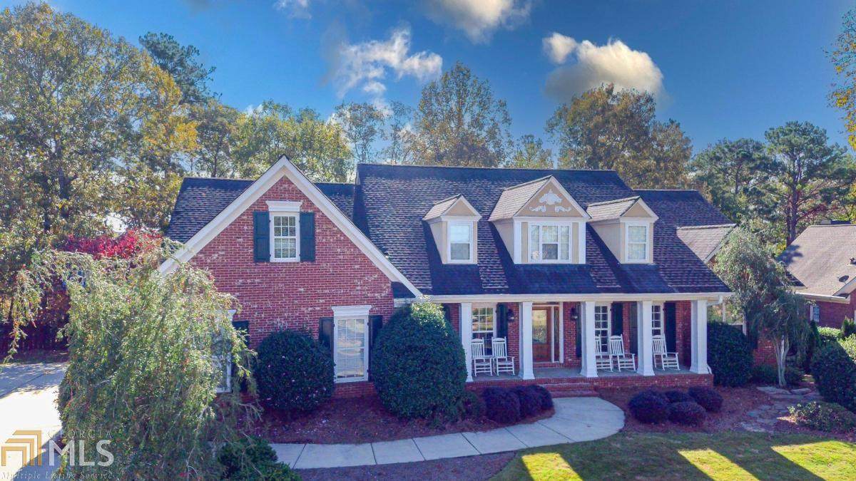 328 Broadmoor Way - Photo 1