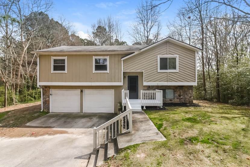 1450 Tudor - Photo 1