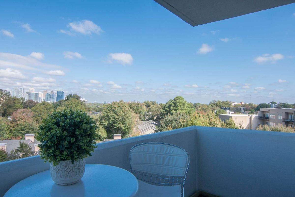 375 Ralph Mcgill Blvd - Photo 1