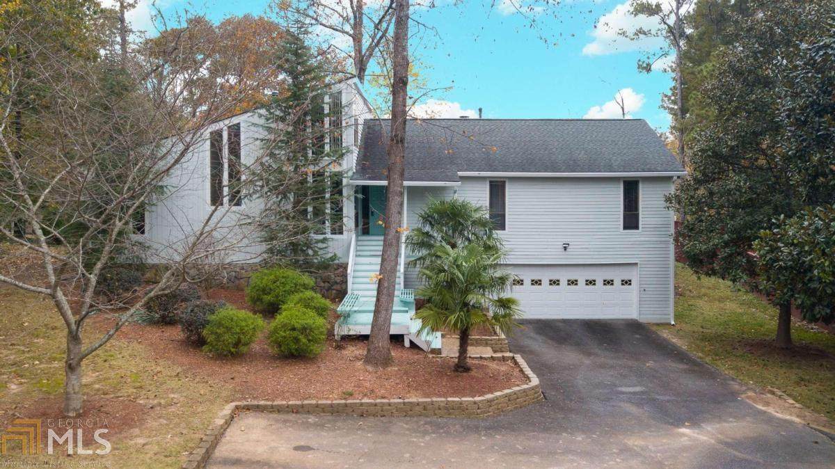 272 Shadowlawn Rd - Photo 1