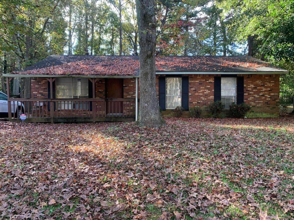 95 Sedgefield Dr - Photo 1
