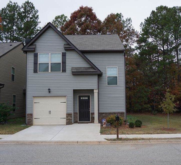 333 Lossie Ln - Photo 1