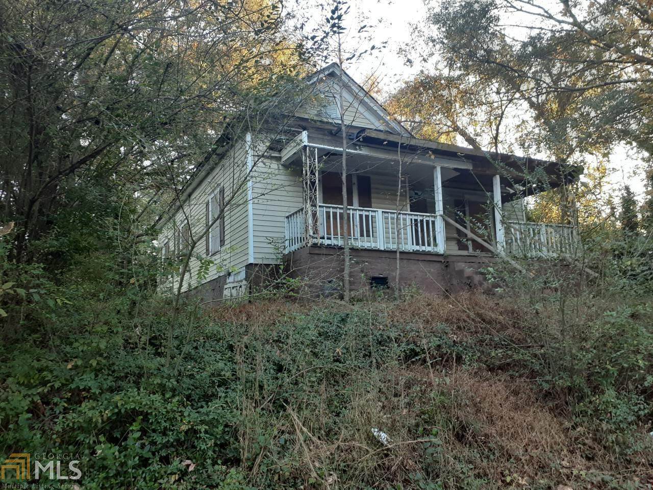 823 Wood St - Photo 1
