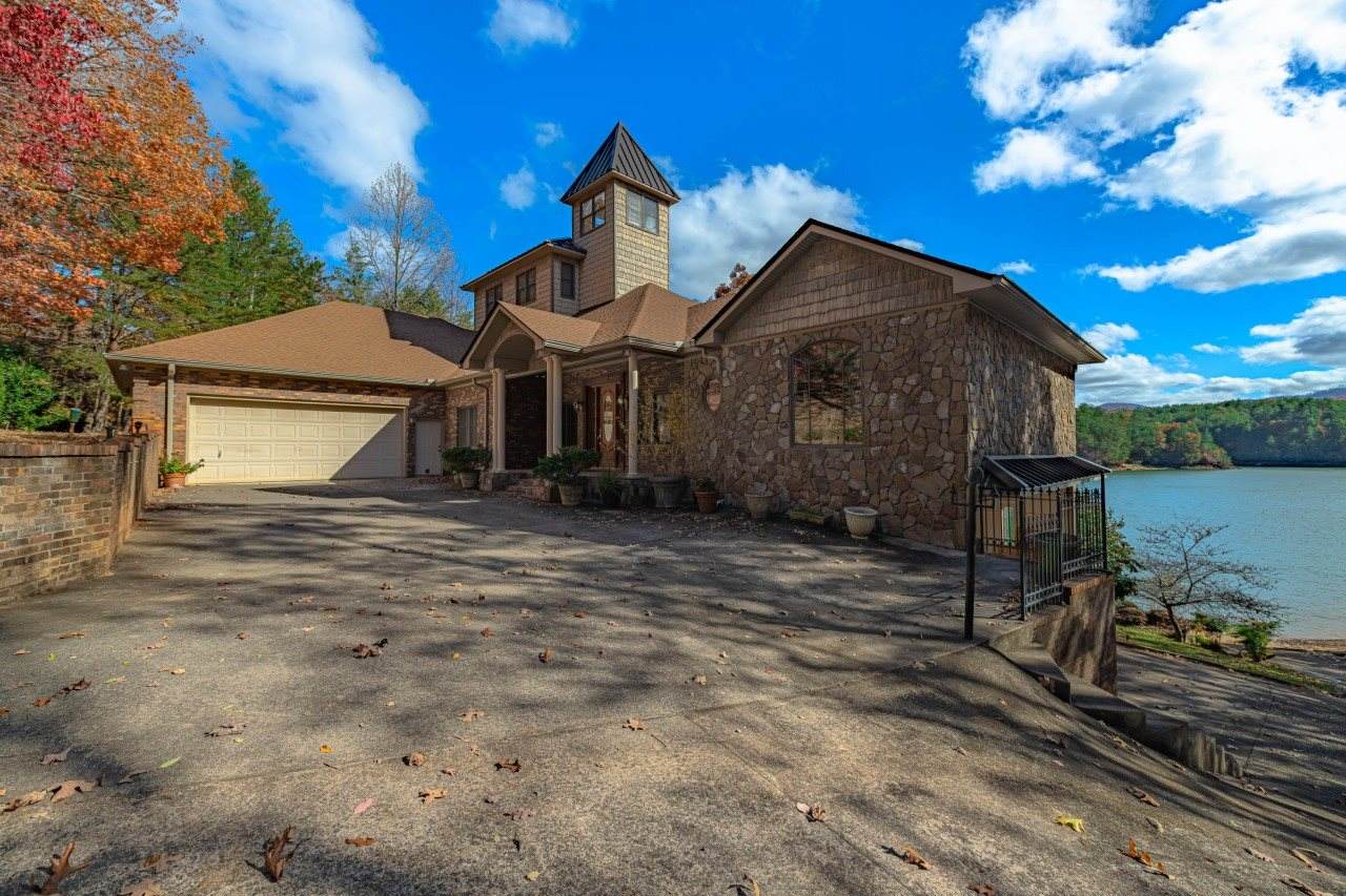 50 Cherokee Ln - Photo 1