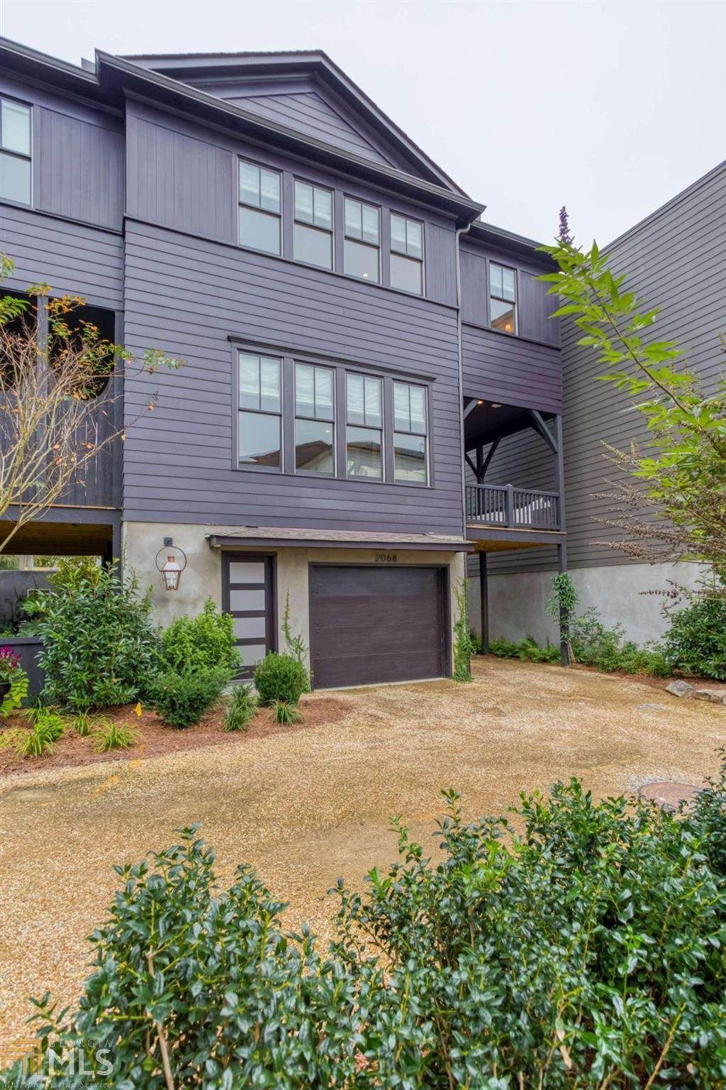 2068 Telfair Cir - Photo 1