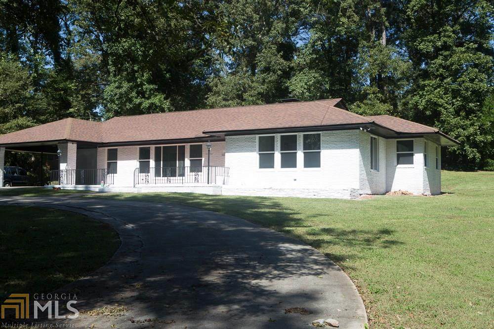 3526 Spring Cir - Photo 1