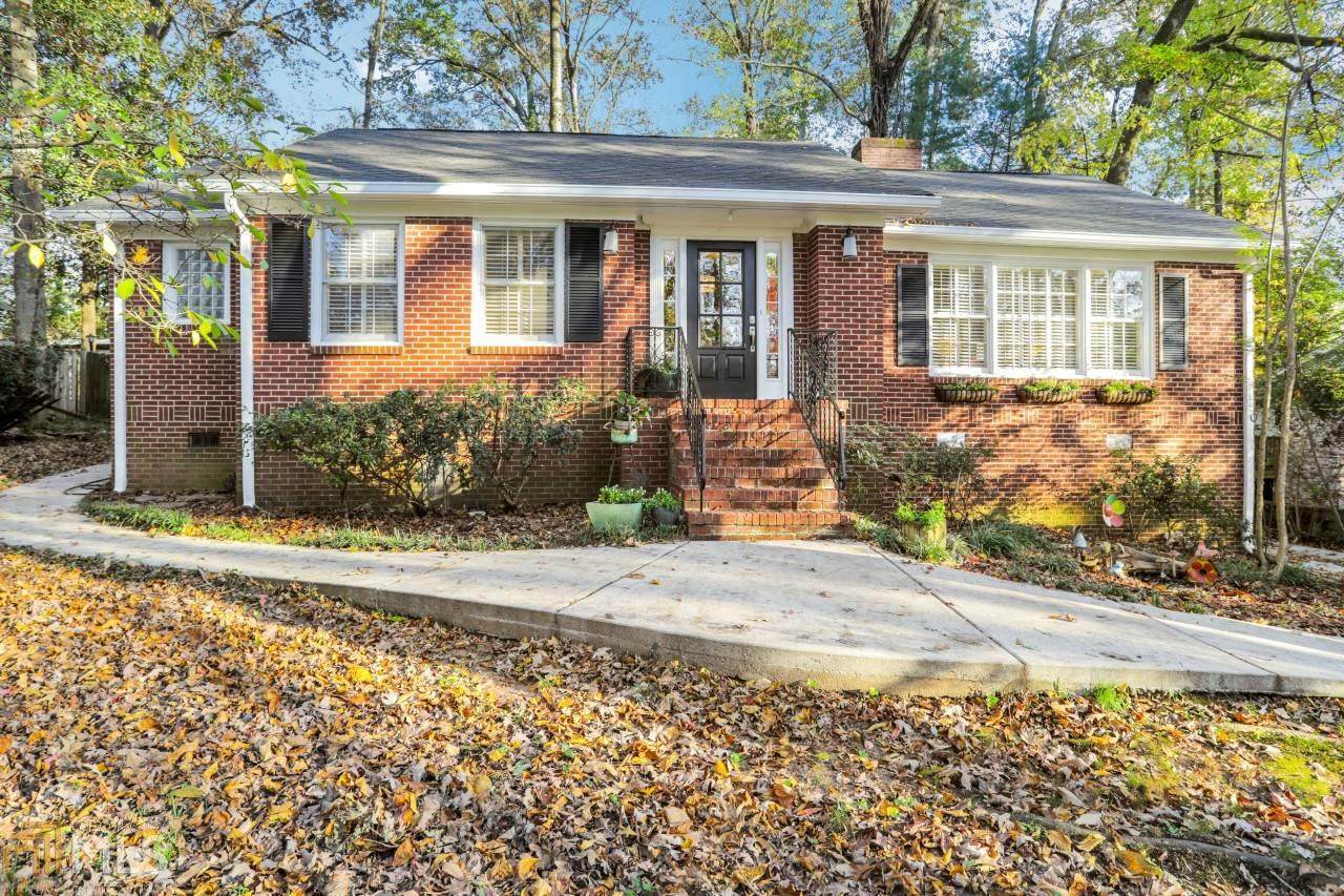 3915 Ivy Rd - Photo 1