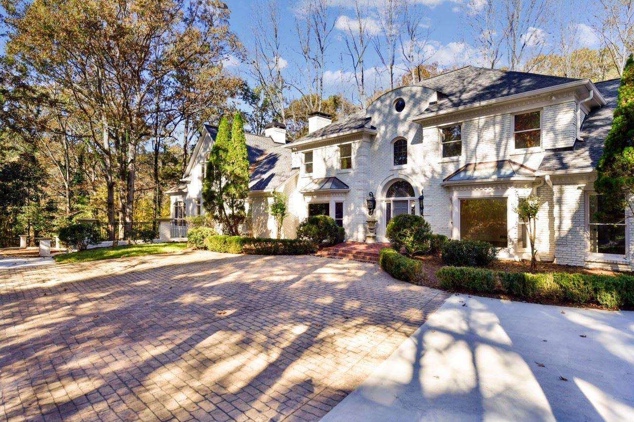 2580 Wesley Rd - Photo 1