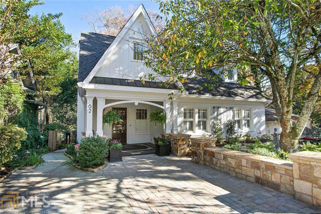 82 Park Cir - Photo 1