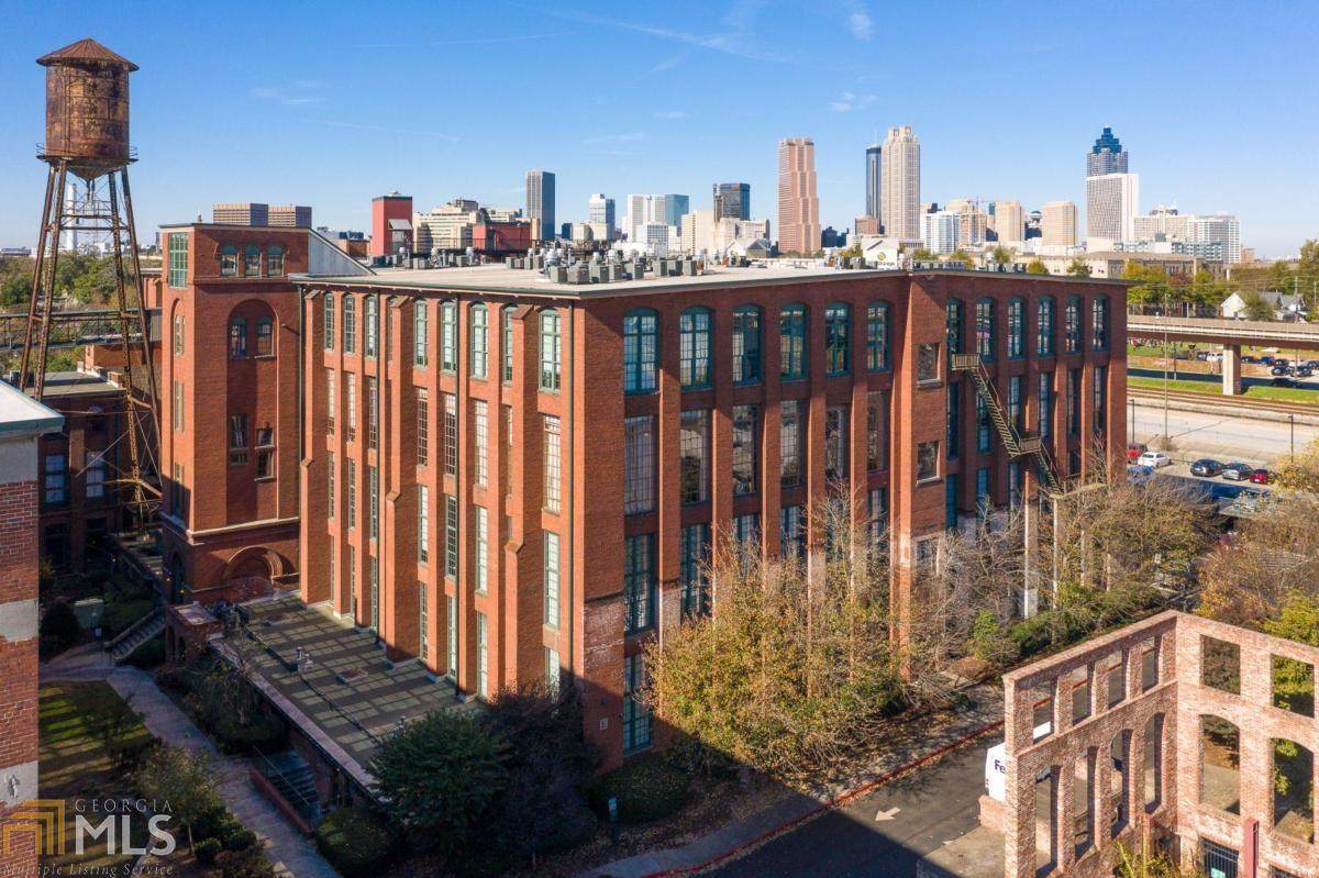 170 Boulevard - Photo 1