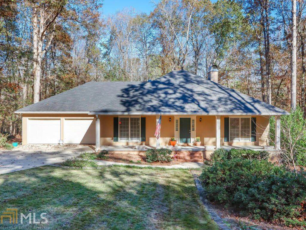 1301 Ferncreek Dr - Photo 1
