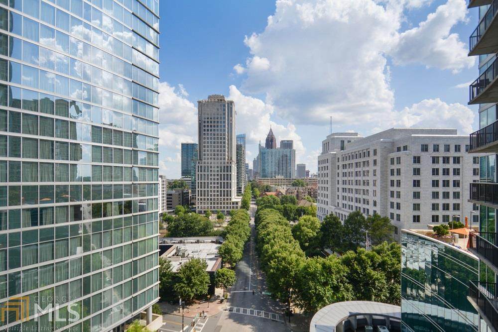 1080 Peachtree St - Photo 1