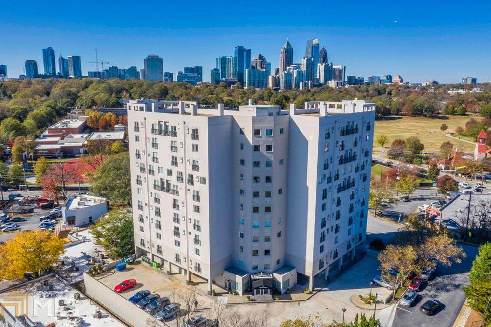 587 Virginia Ave - Photo 1
