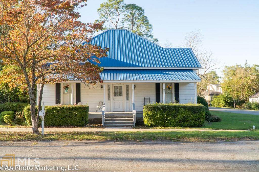 5423 3Rd Ave - Photo 1