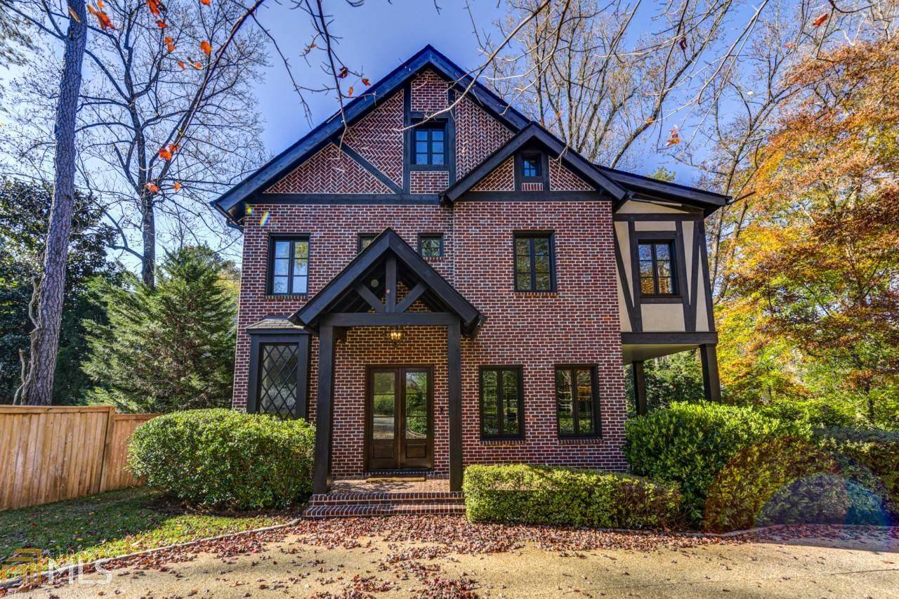 2010 Springlake Dr - Photo 1